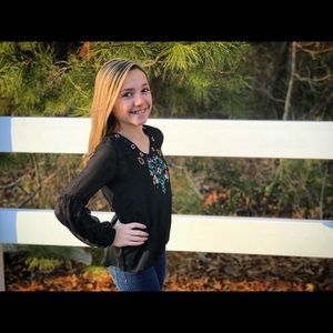 Meet your Posher, Alyssa